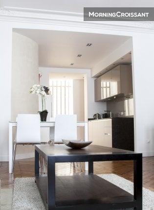 Appartement Rue des Saussaies à Paris