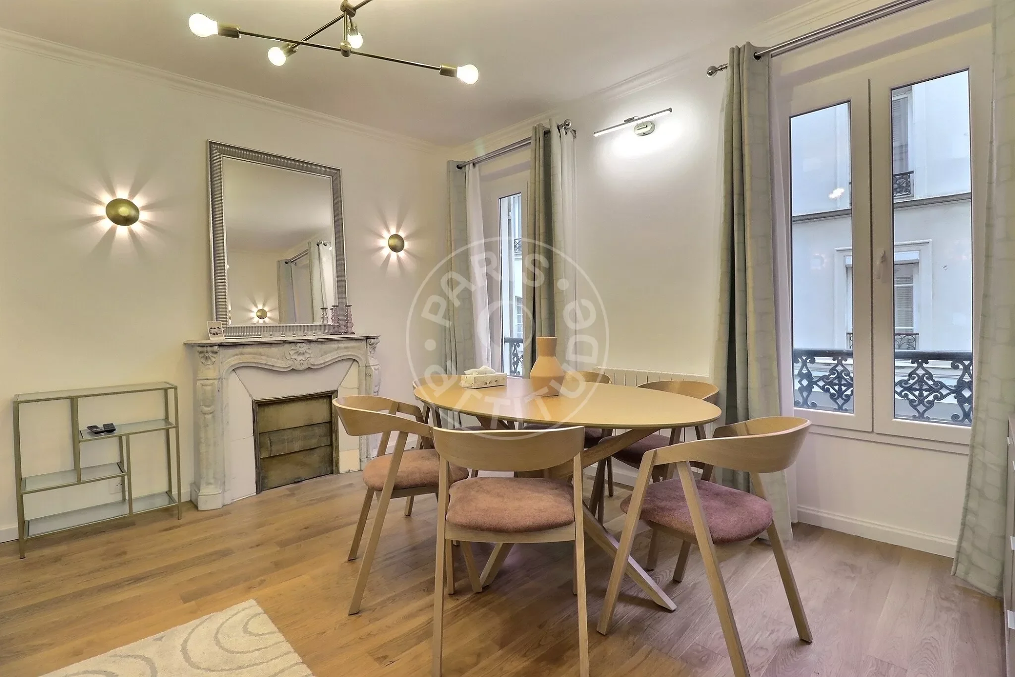 Appartement Rue Amélie à Paris