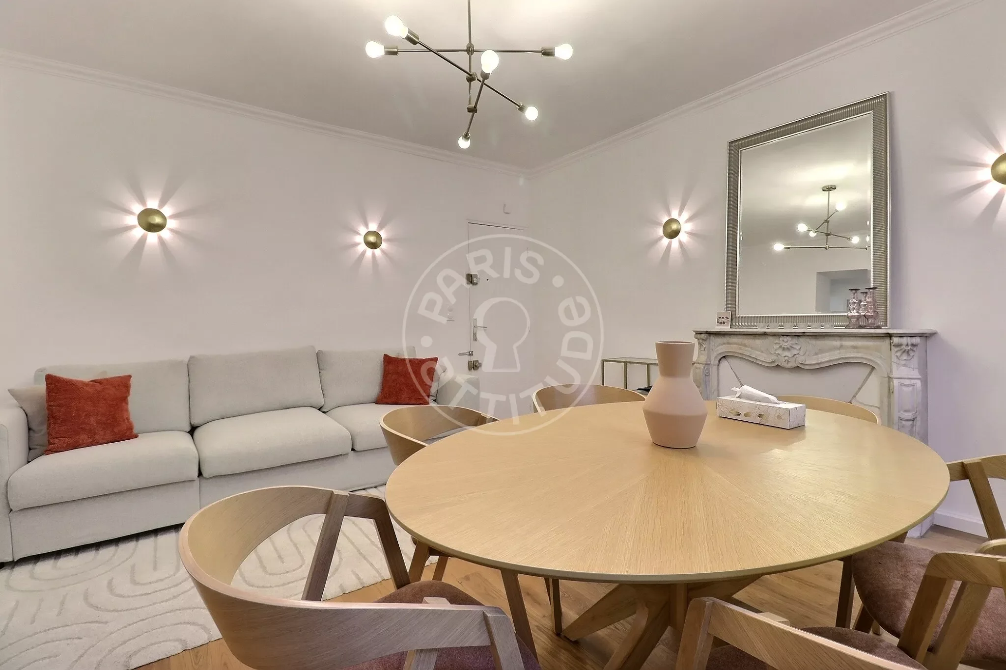 Appartement Rue Amélie à Paris