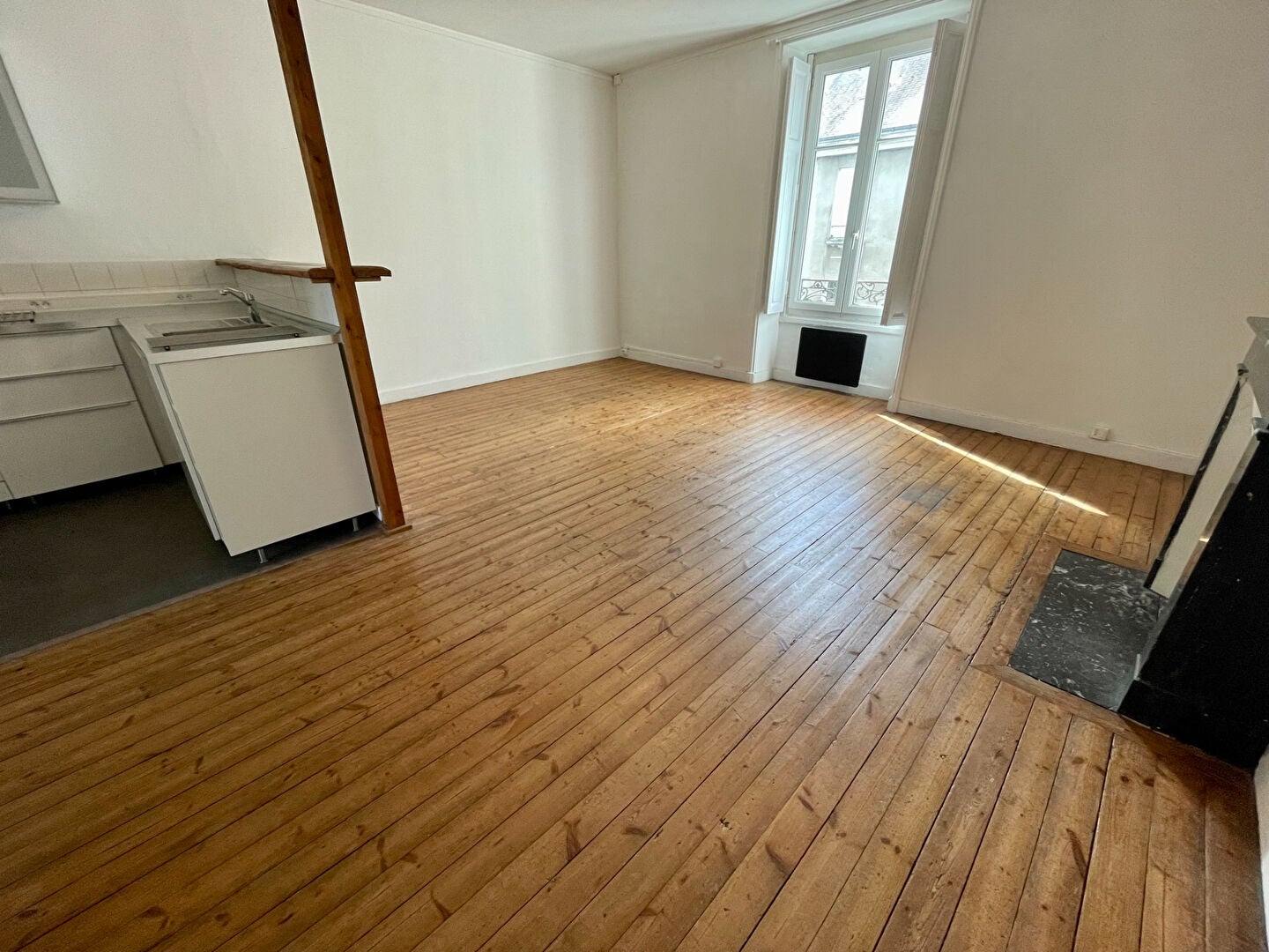 Flat Rue de l'Évêque Émilien in Nantes