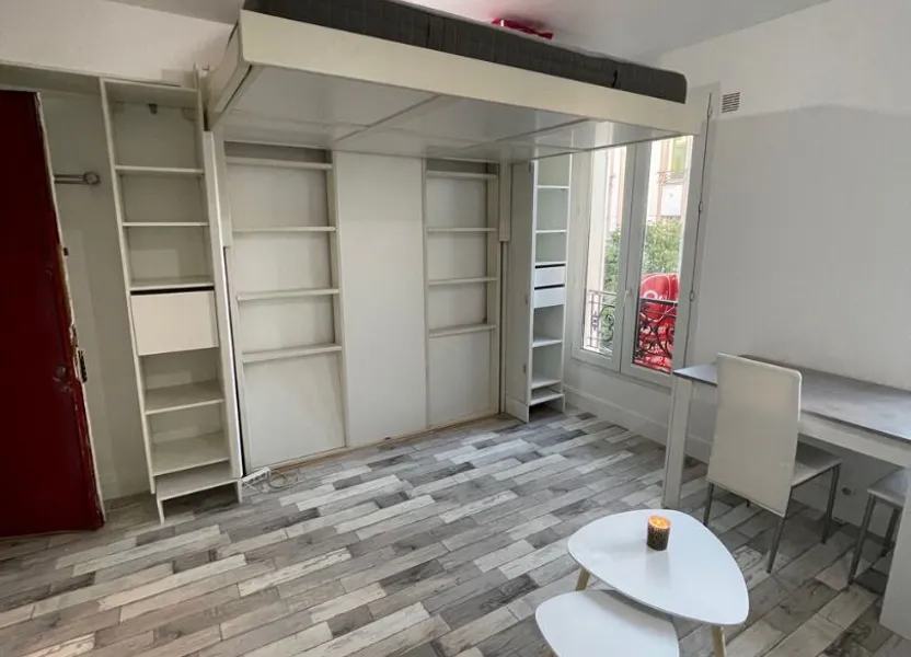 Chambre Rue Louis Rouquier à Levallois-Perret