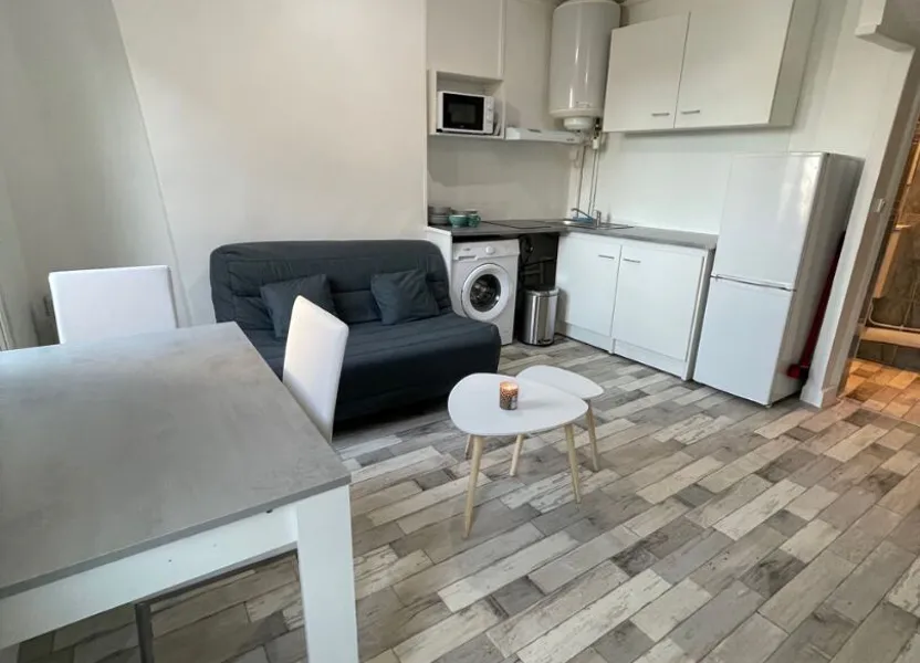 Chambre Rue Louis Rouquier à Levallois-Perret