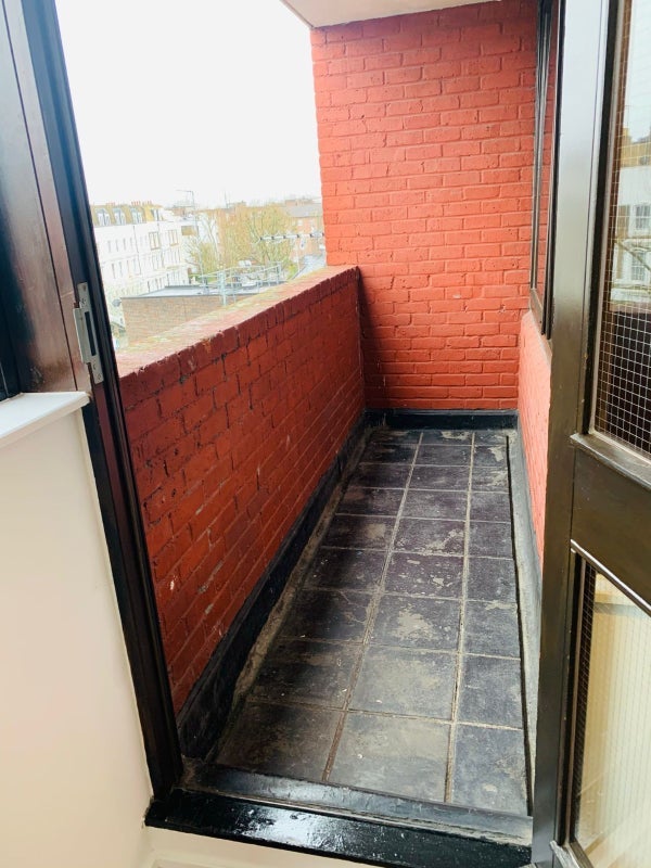 Room Camborne Mews in Greater London