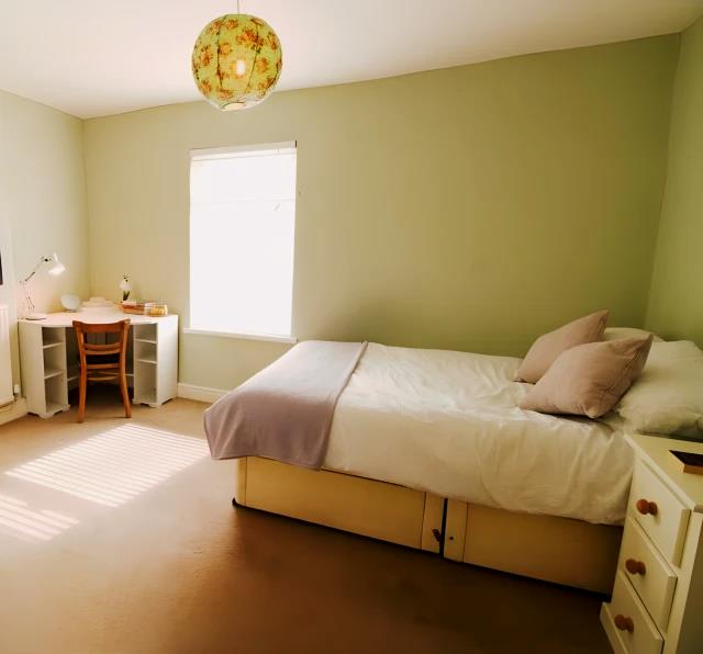 Room Bulk Road in Lancaster