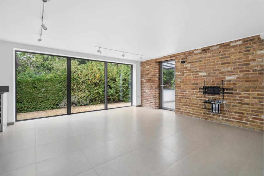 House Hereford Gardens in Greater London