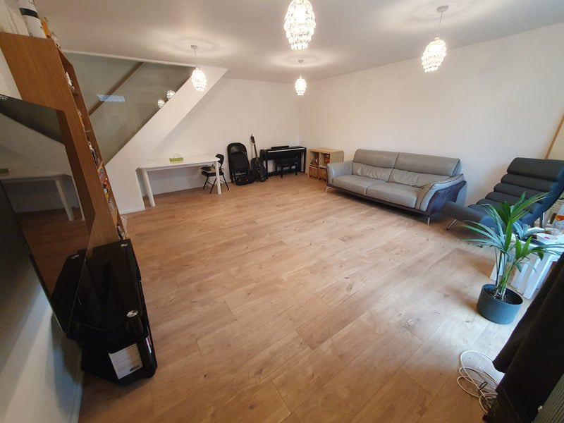 Room Goswell Road in Greater London