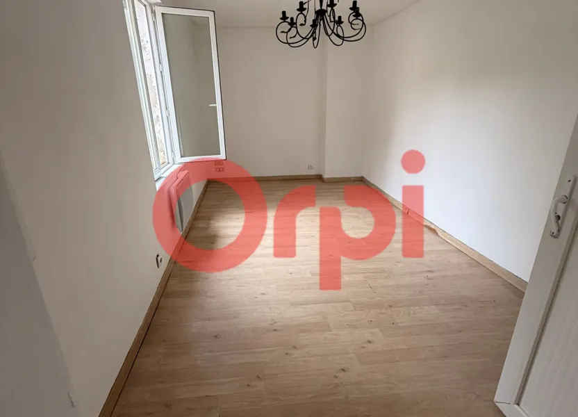 Appartement D 6E à Hesbécourt