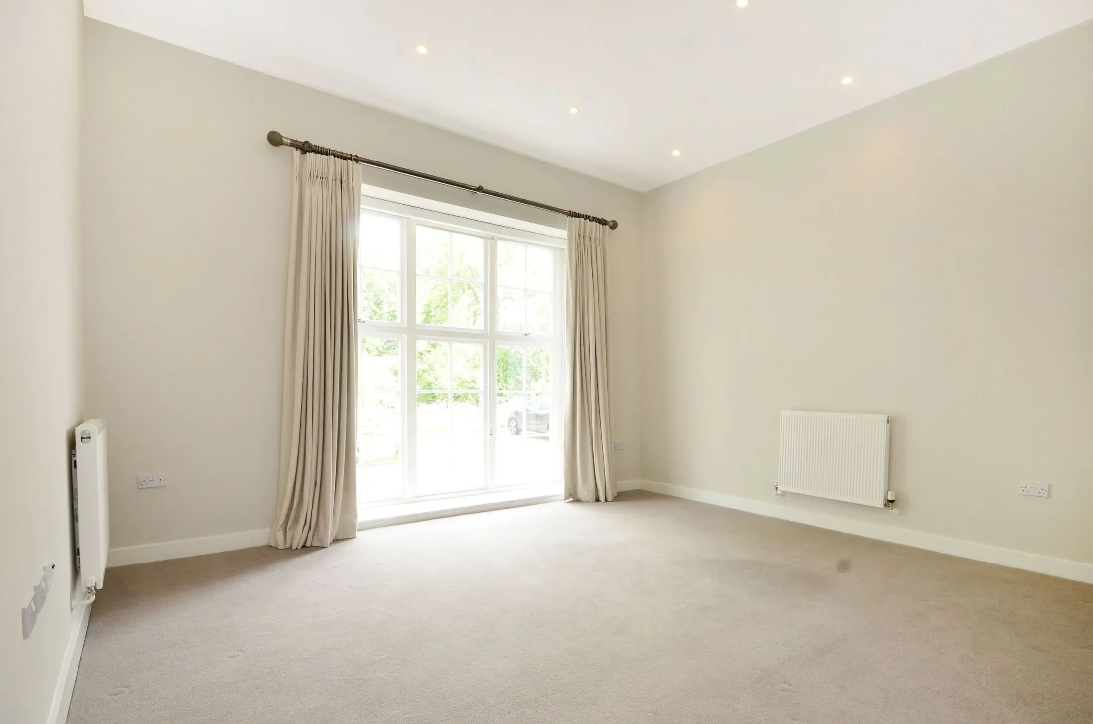 Flat Gresham Park Road in Woking