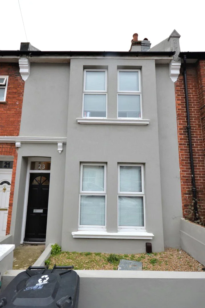 Flat Buller Road in Brighton