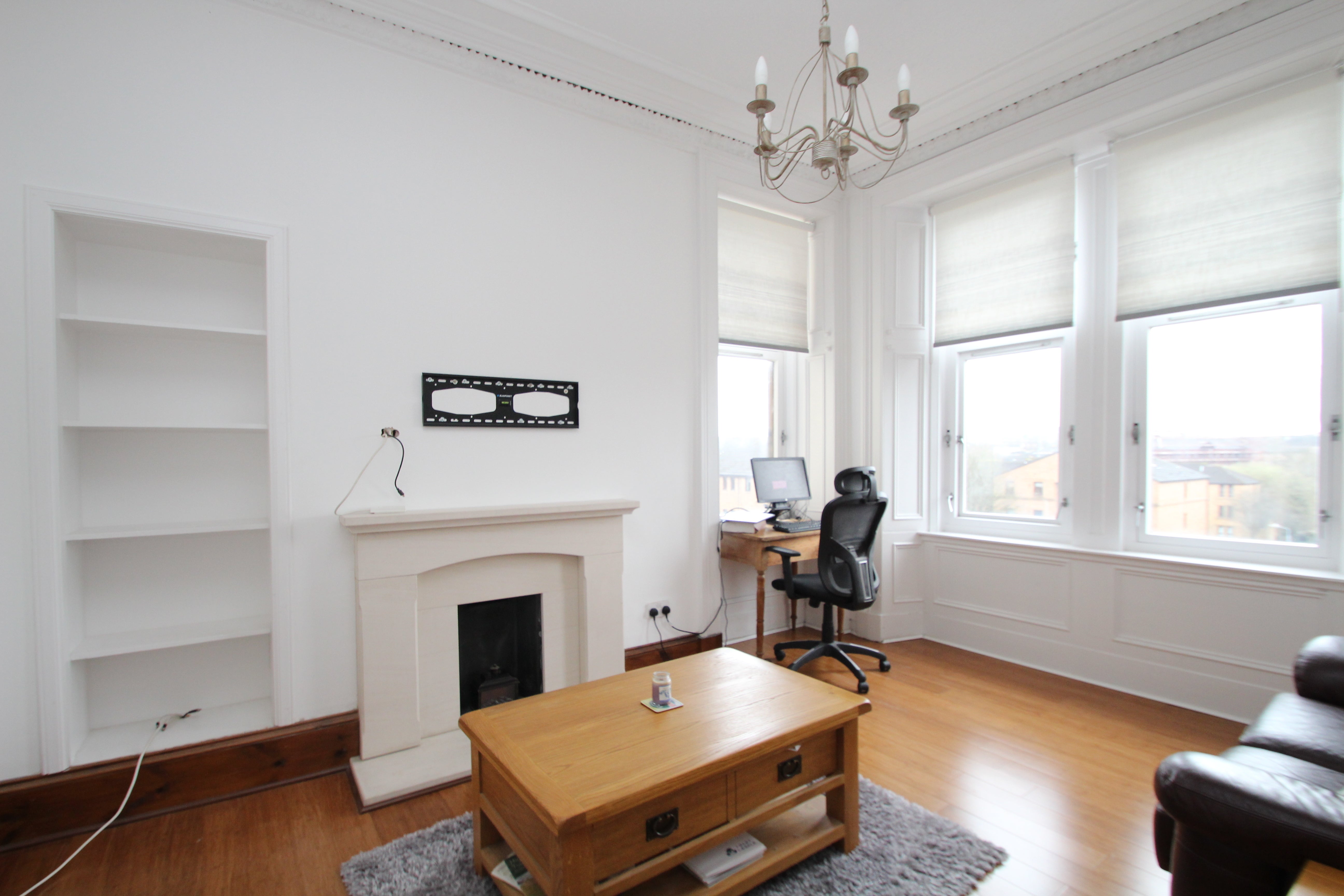 Flat Raeberry Street in Glasgow