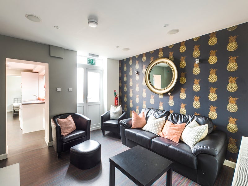 Room Slaney Street in Newcastle-under-Lyme