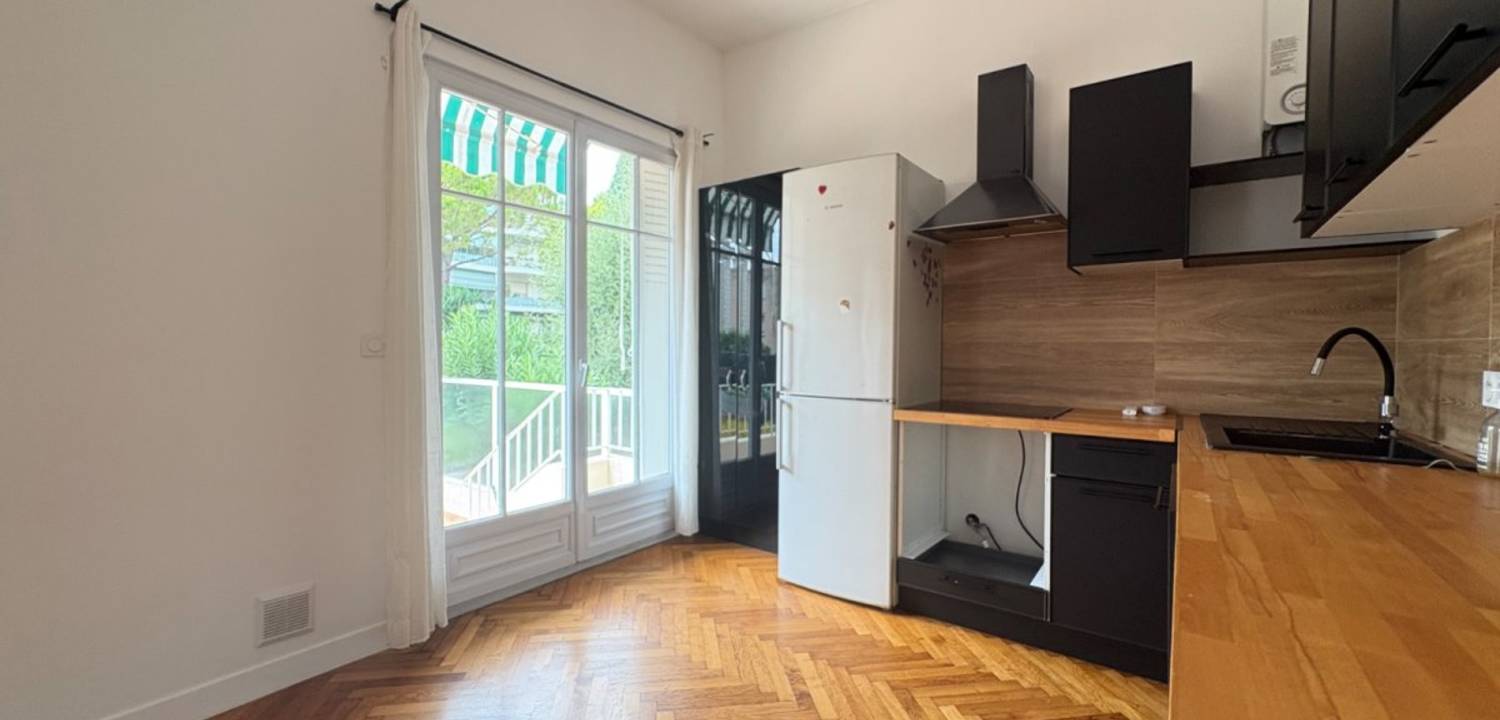 Appartement Avenue George V à Nice