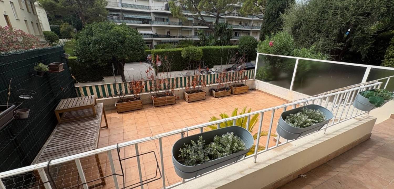 Appartement Avenue George V à Nice