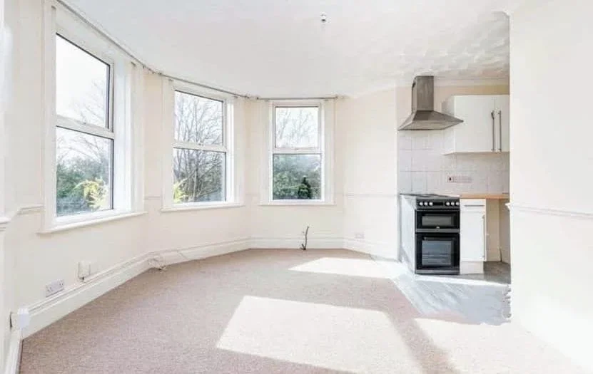 Flat Portchester Road in Bournemouth