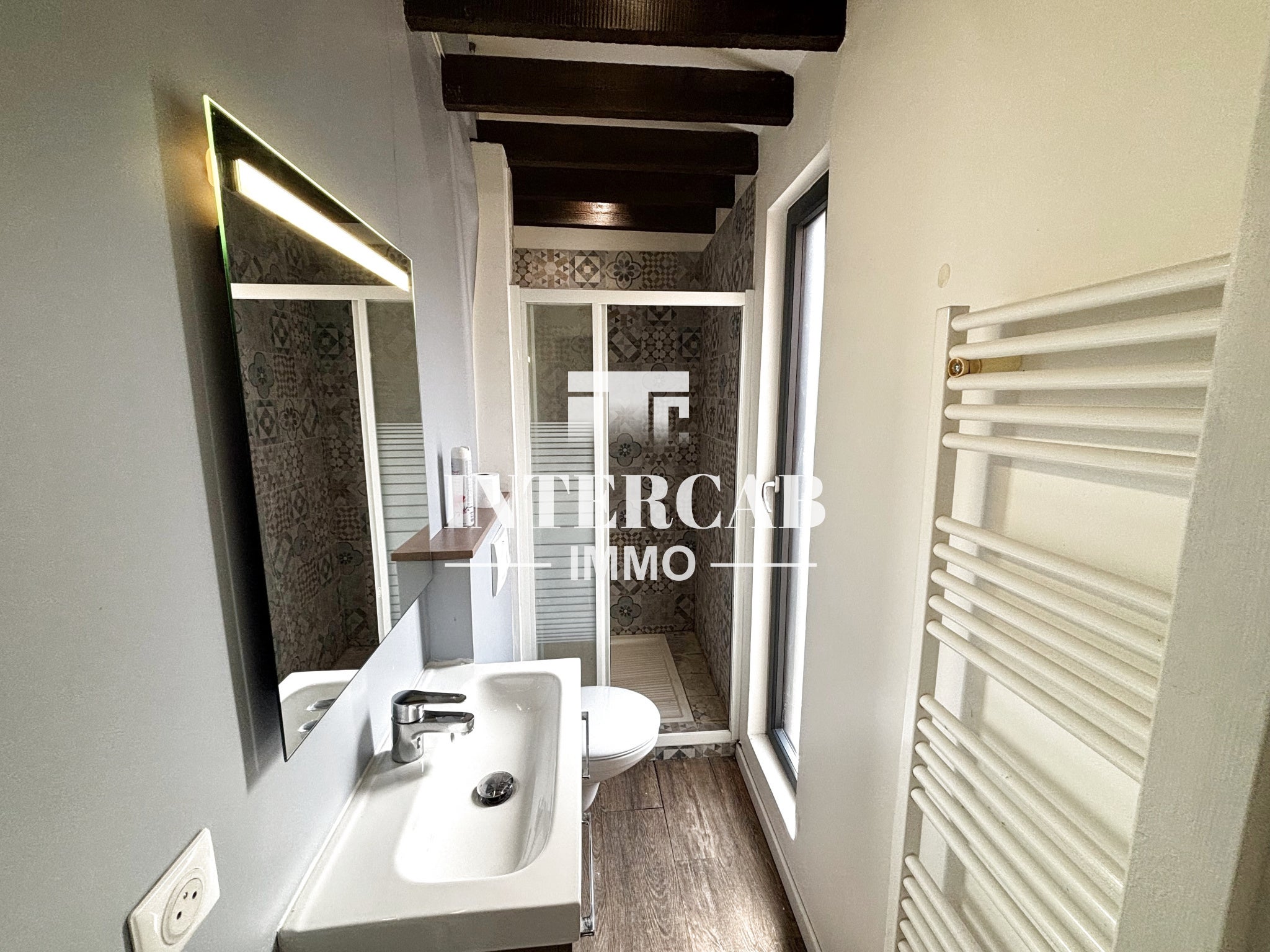 Flat Rue Ruinart de Brimont in Reims