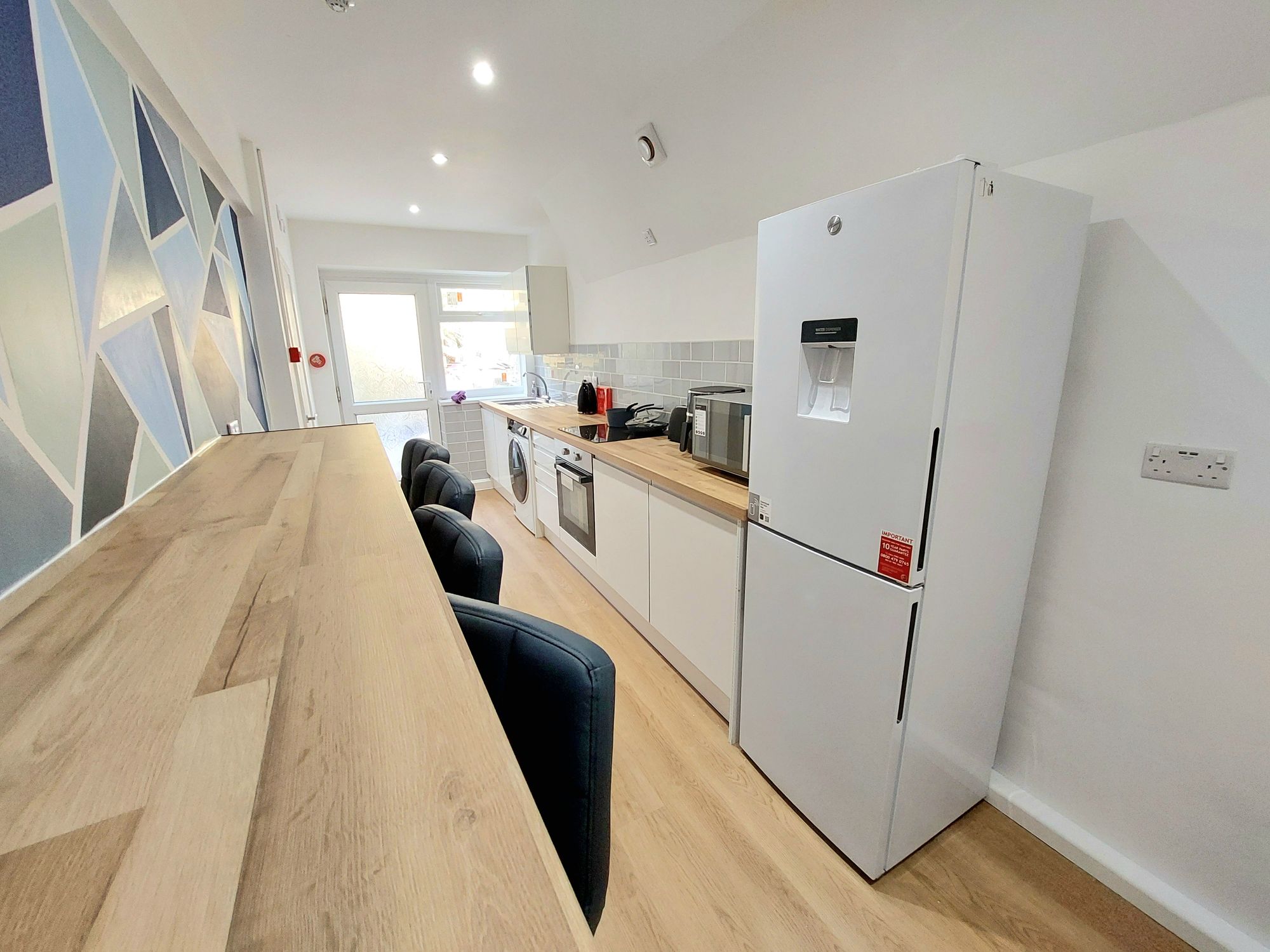 Room Fothergill Street in Pontypridd