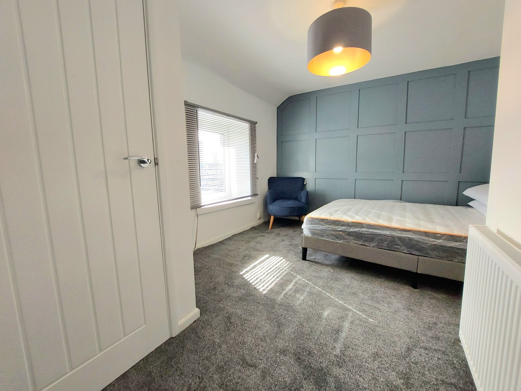 Room Fothergill Street in Pontypridd