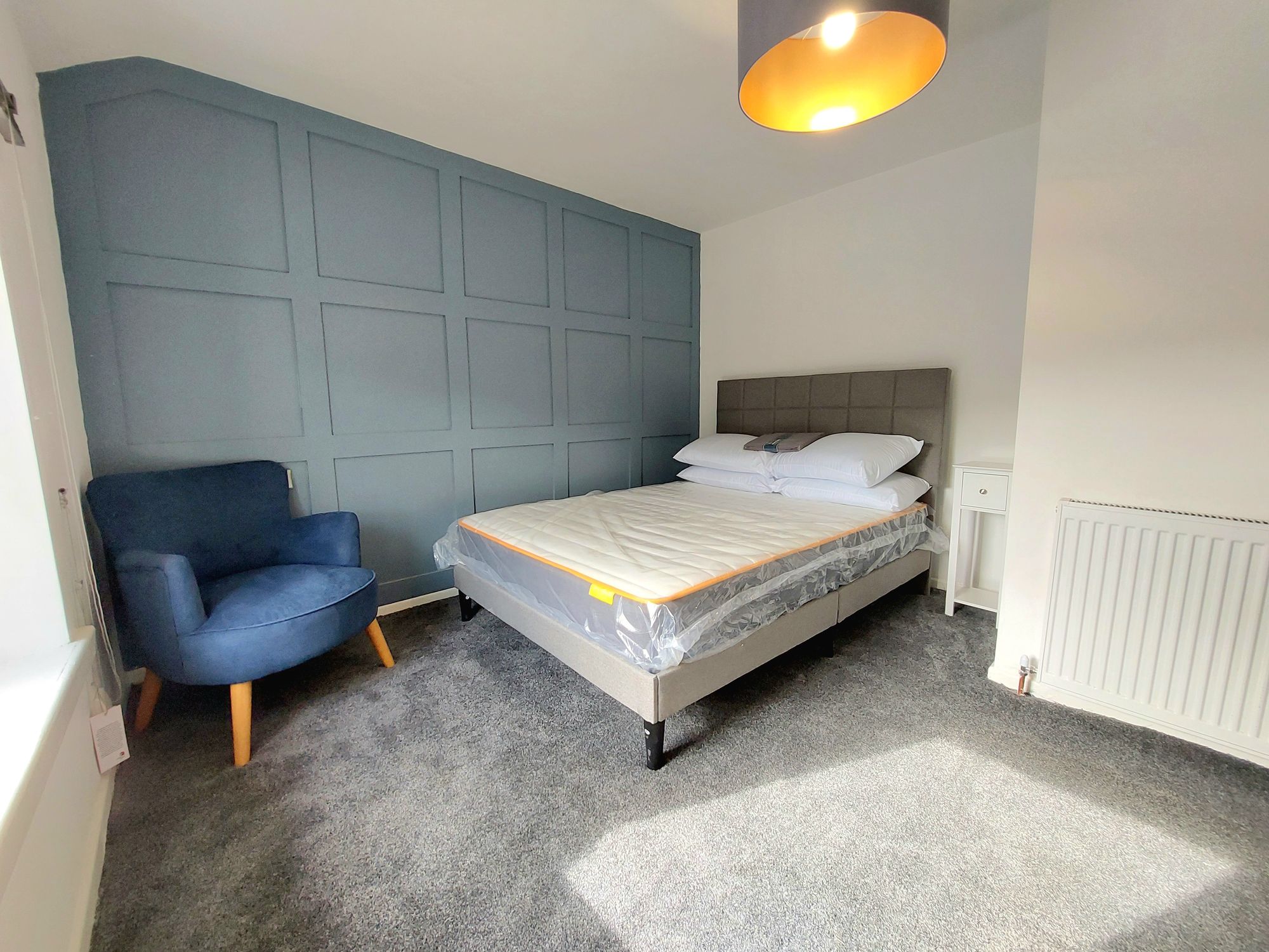 Room Fothergill Street in Pontypridd