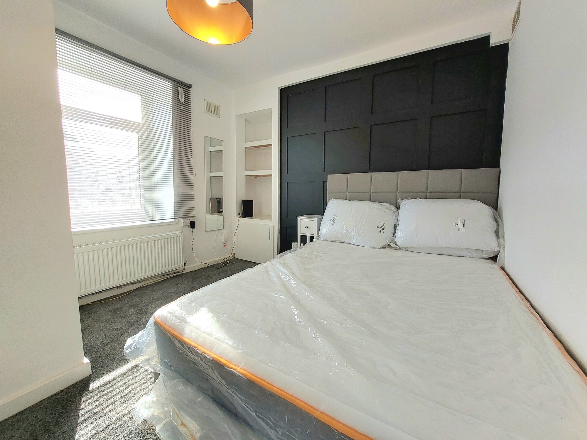 Room Fothergill Street in Pontypridd