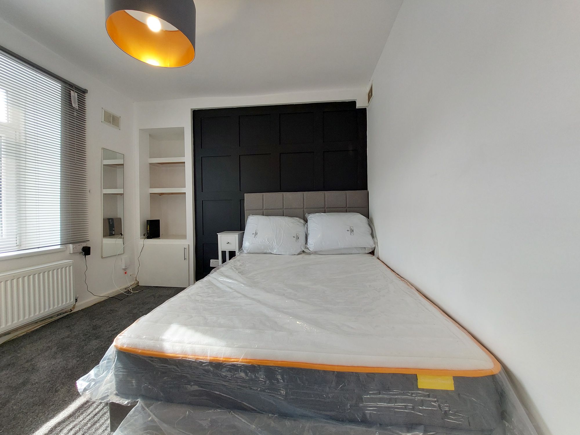 Room Fothergill Street in Pontypridd