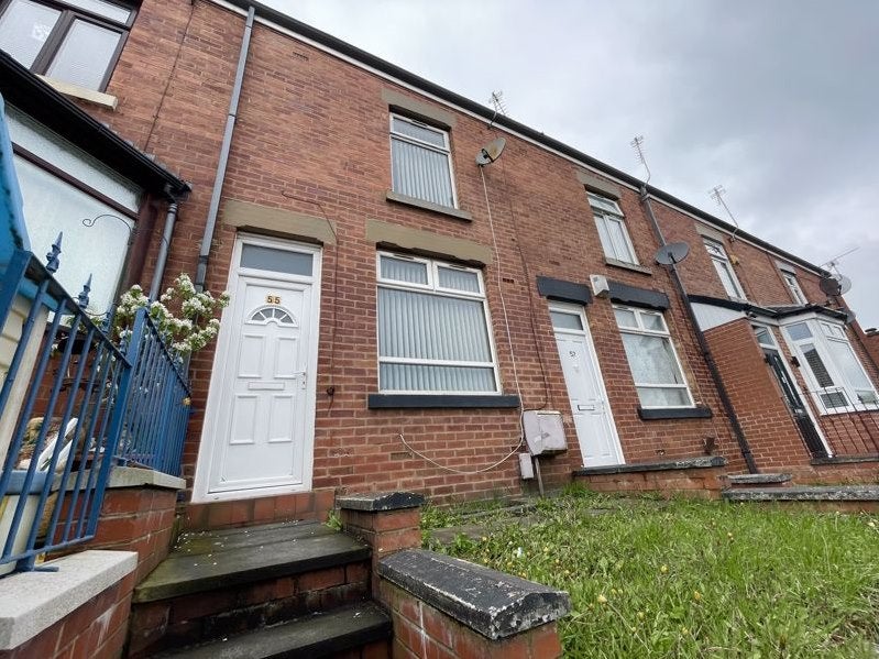 House Back Gilnow Lane in Bolton