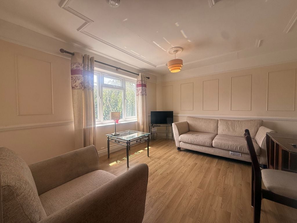 Flat Duncan Road in Chichester