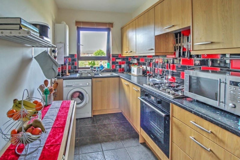 Room Ferry Road Drive in City of Edinburgh