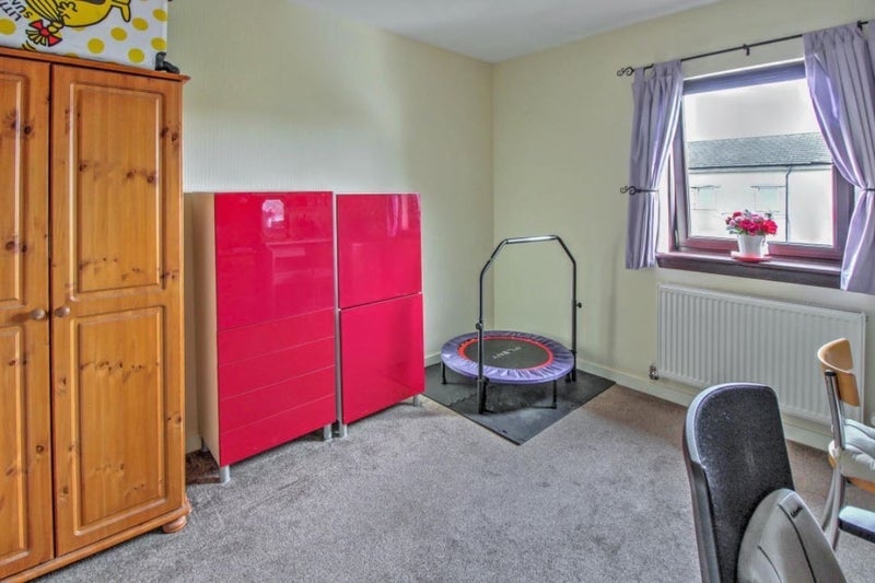Room Ferry Road Drive in City of Edinburgh