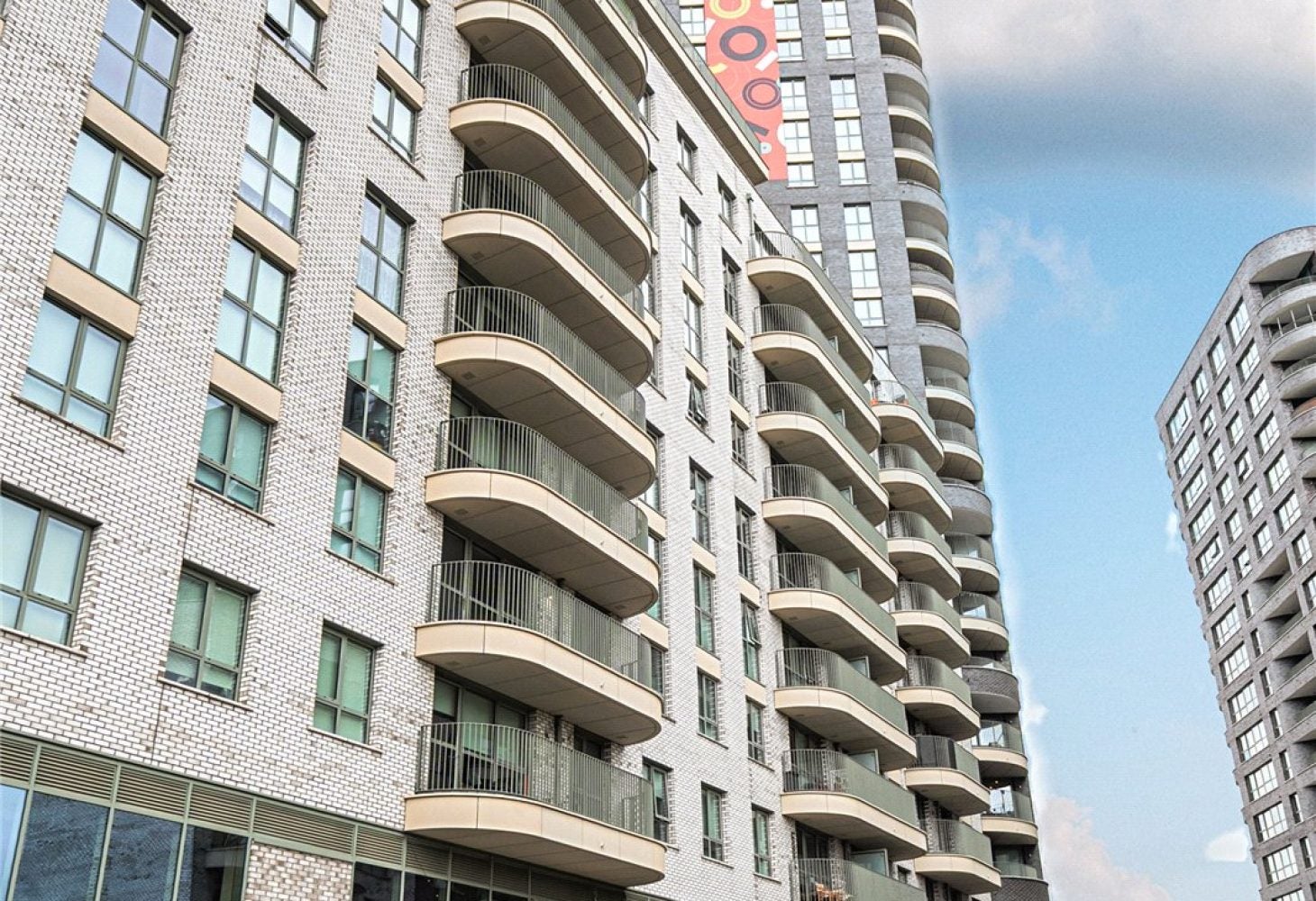 Flat Bollo Lane in London