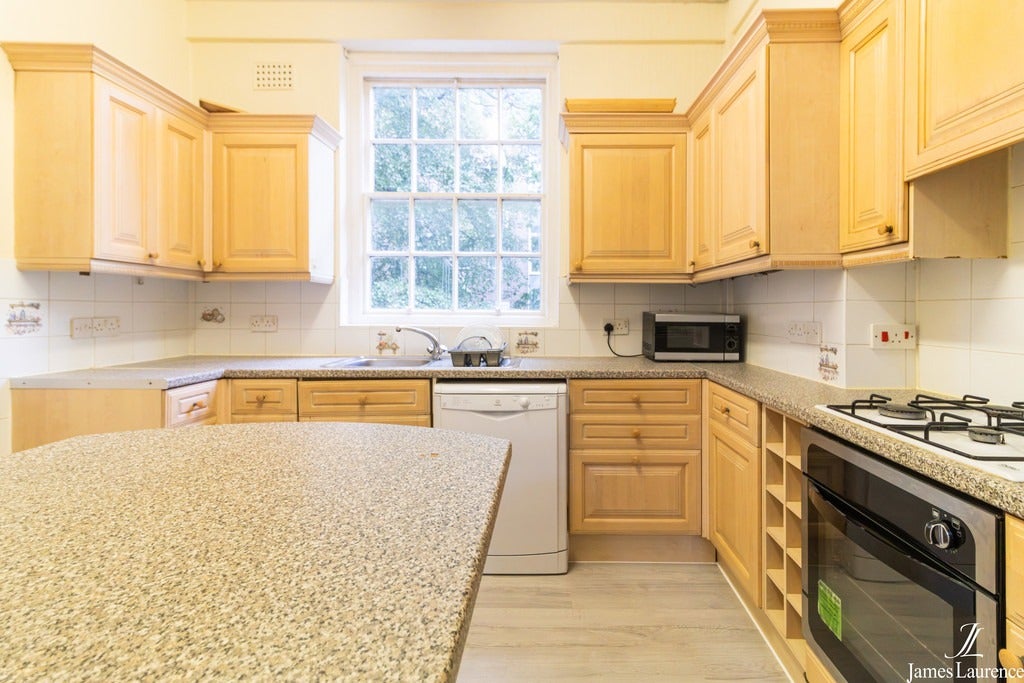 Flat Hagley Road in Birmingham