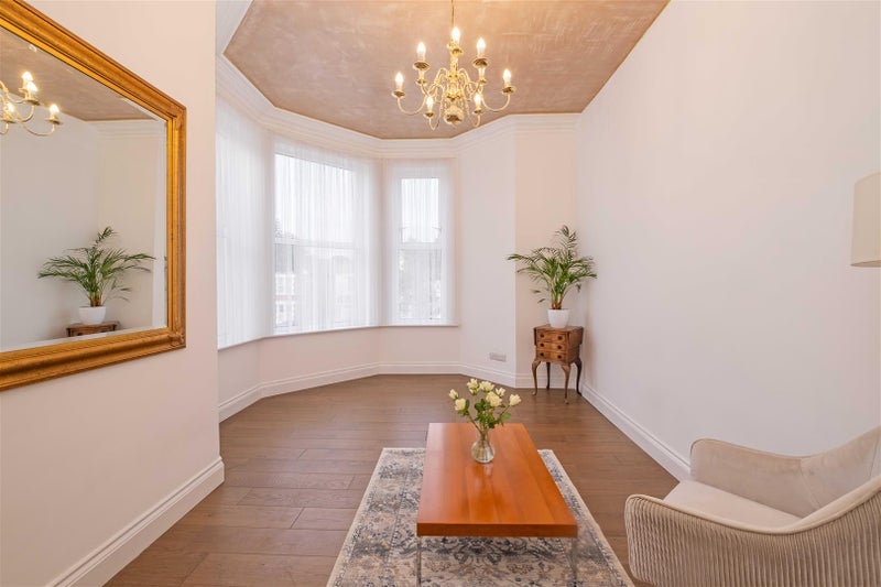 Flat Grand Avenue in Bournemouth