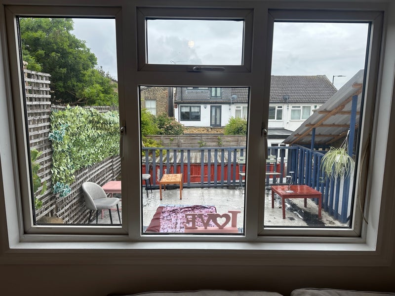 Room Lordship Lane in Greater London