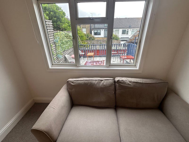 Room Lordship Lane in Greater London