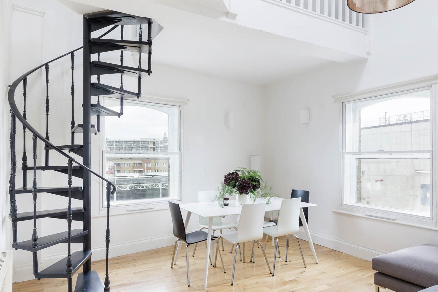 Flat Whitechapel Road in Greater London