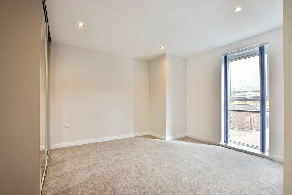 Flat Talbot Road in Trafford