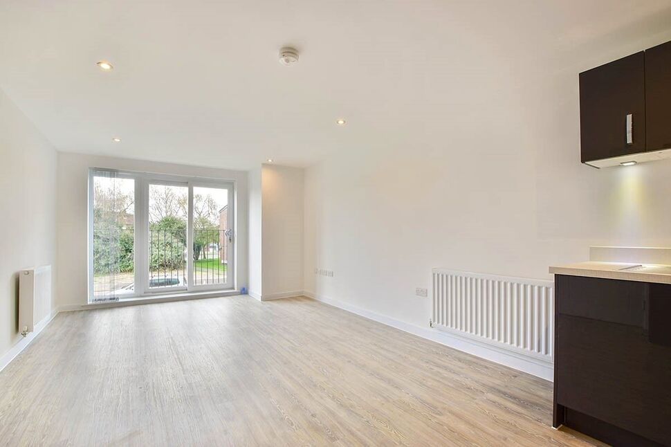 Flat Talbot Road in Trafford