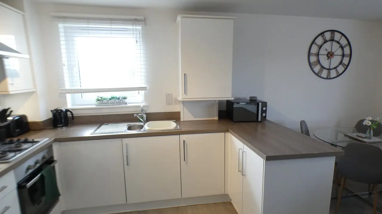 Flat Northwood Close in Glasgow