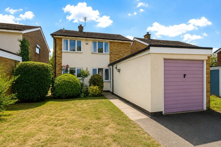 House Vernons Close in Uttlesford