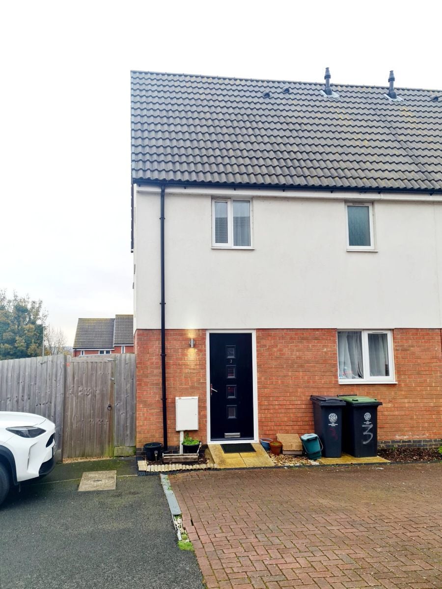 House Greenhill Rise in Corby