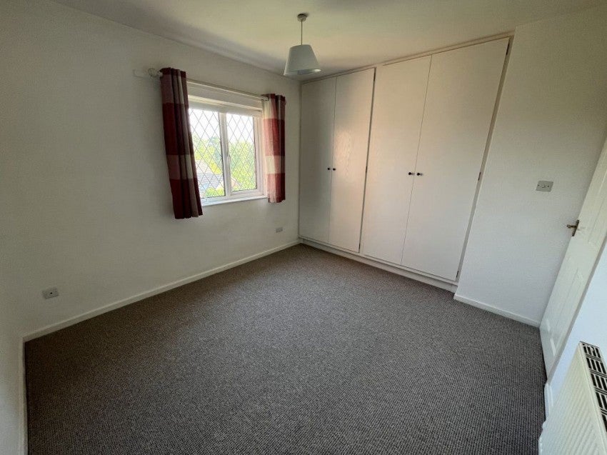 Flat Meadow Court in Bolsover