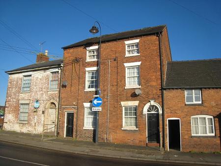 Flat Crown Street in Stone