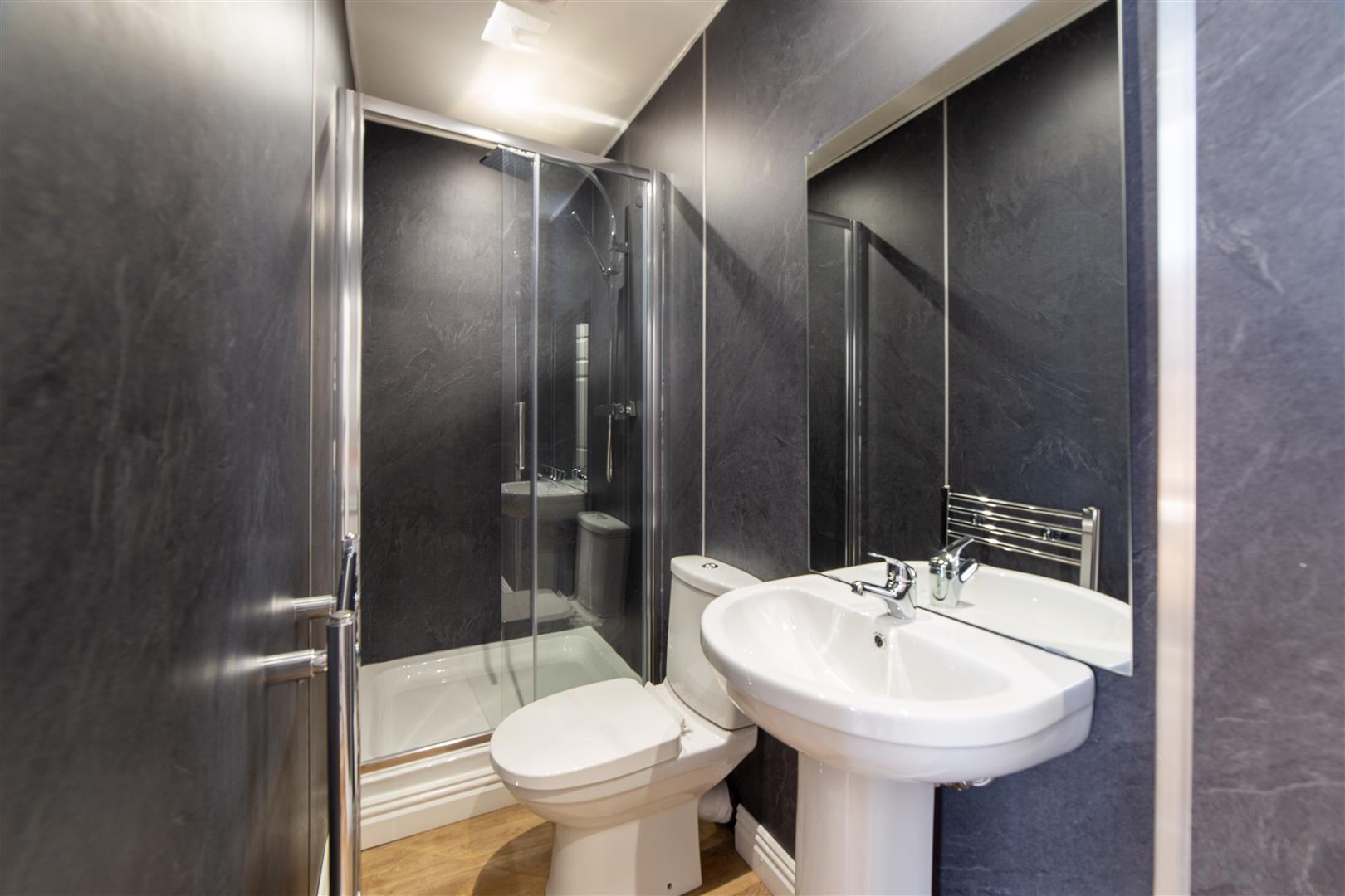 Flat Ridley Place in Newcastle upon Tyne