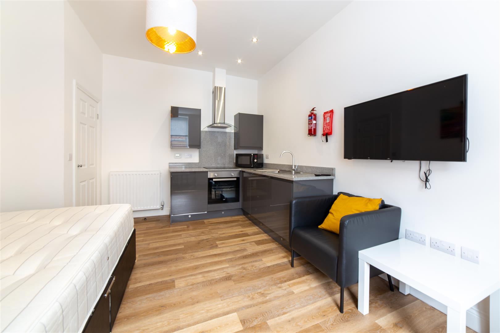 Flat Ridley Place in Newcastle upon Tyne