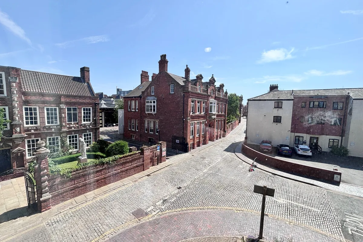 Flat Holderness Road in Hull