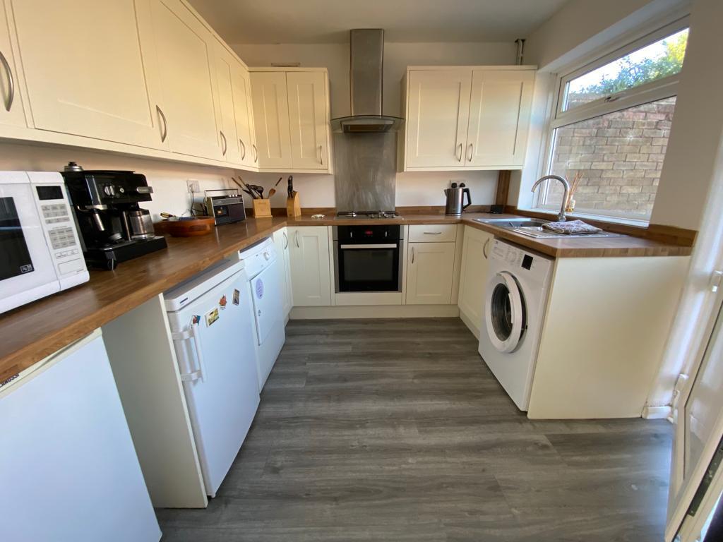 Flat Calder Walk in Royal Leamington Spa
