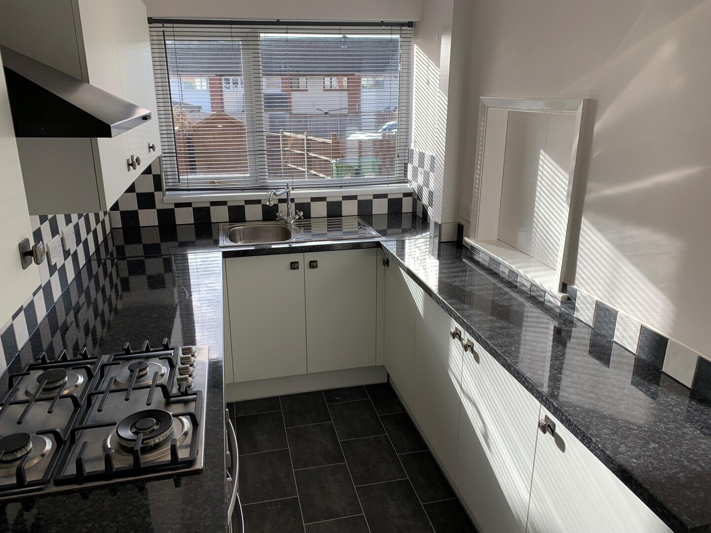 House Oak Crescent in Braunstone Town