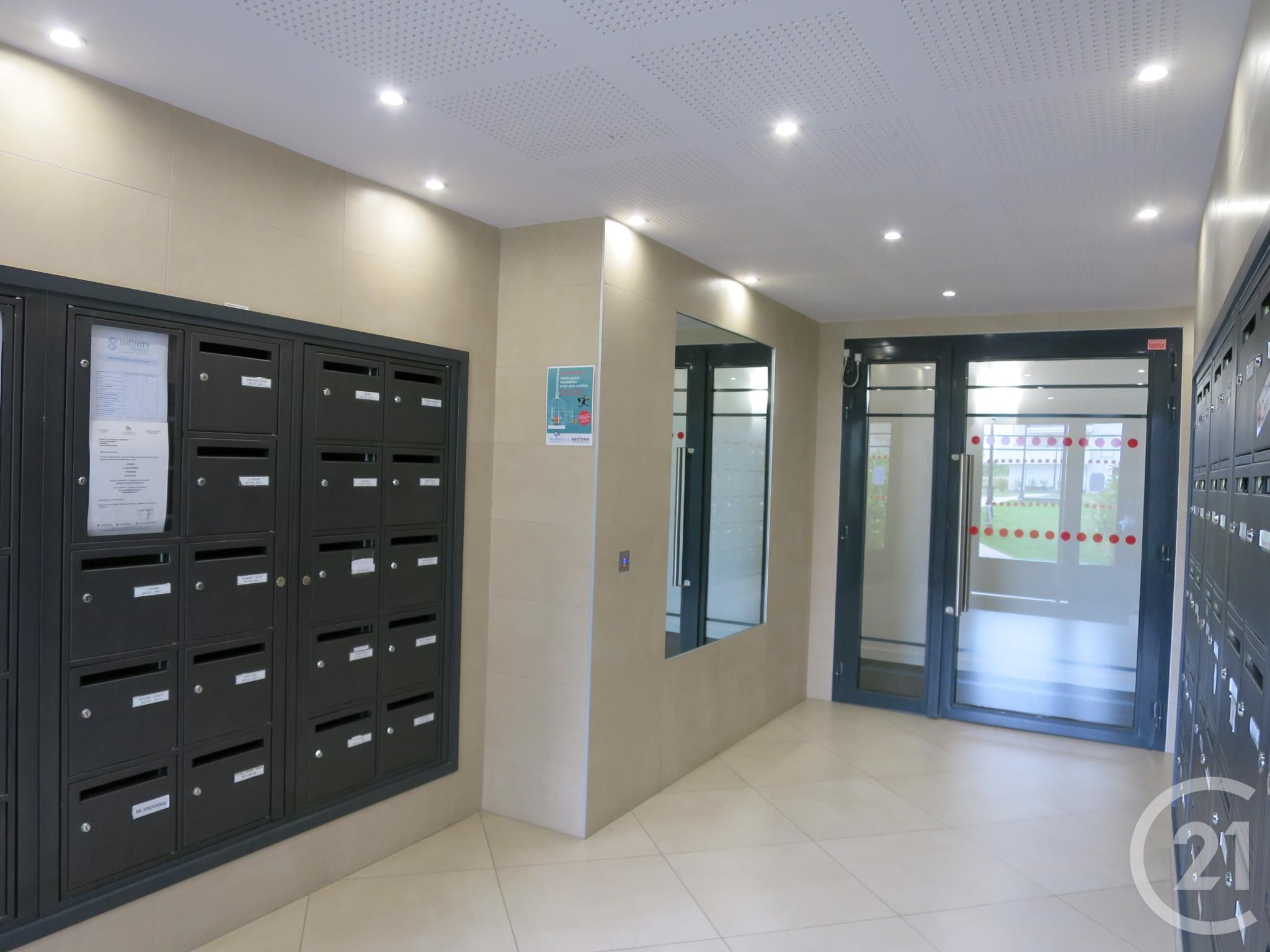 Appartement Autoroute de l’Est à Bussy-Saint-Georges