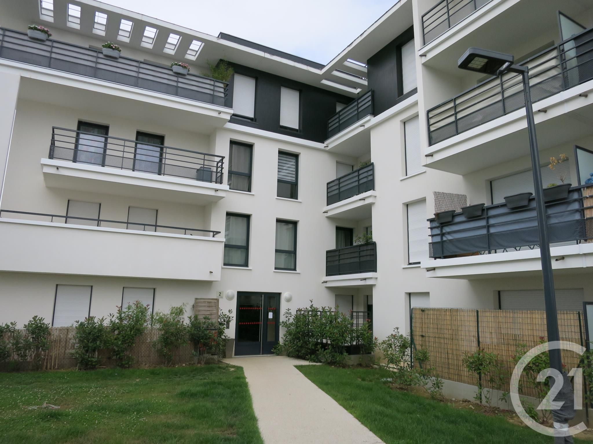 Appartement Autoroute de l’Est à Bussy-Saint-Georges