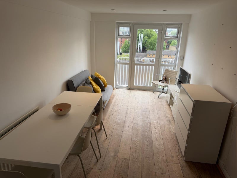 Room Great Suffolk Street in Greater London