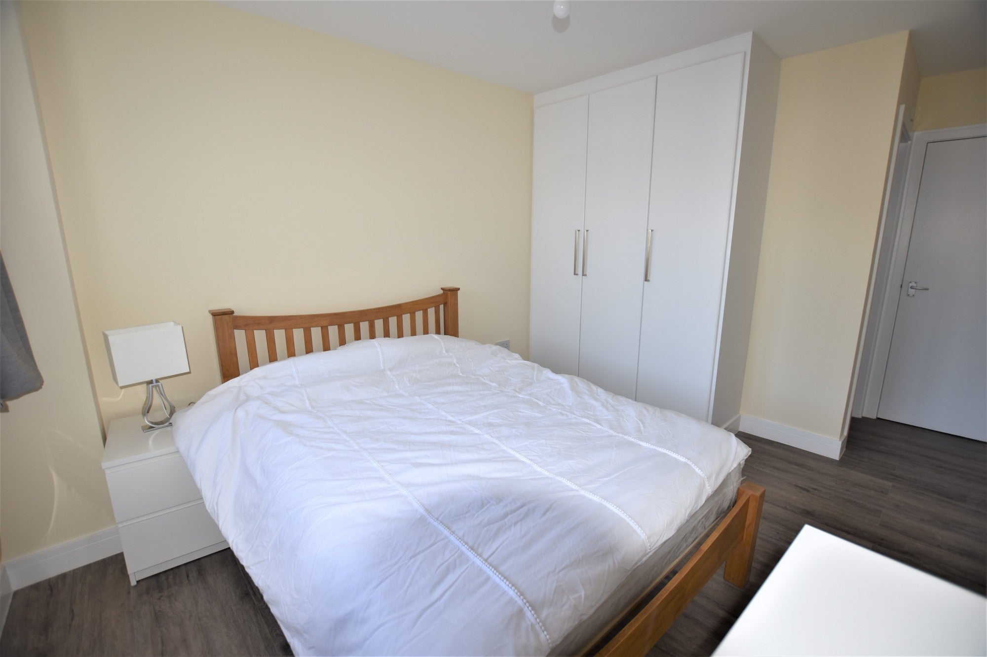 Room London Road in Greater London